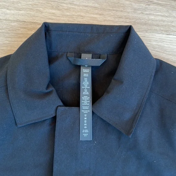 Lululemon New Venture Rain Coat men’s size small color black - Picture 8 of 9